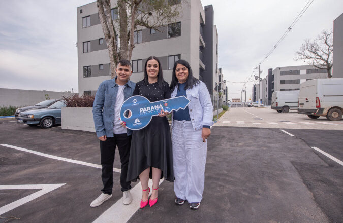 Cohapar entrega residencial com 144 apartamentos em São José dos Pinhais