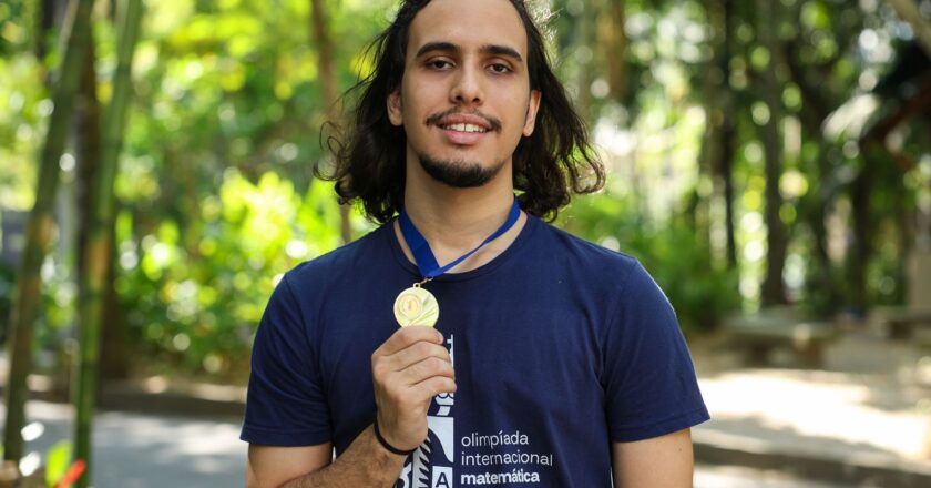 Brasil ganha 19 medalhas em competição internacional de matemática