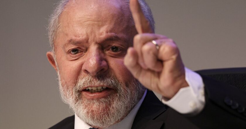 Lula diz que governo está inovando na contratação de servidores